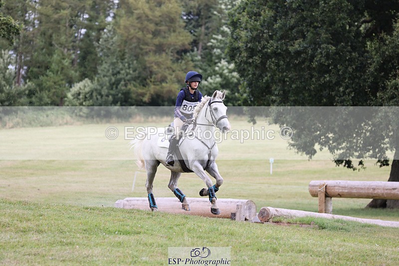 240825X-142232-34640 - 80cm XC 14.30 to 15.30