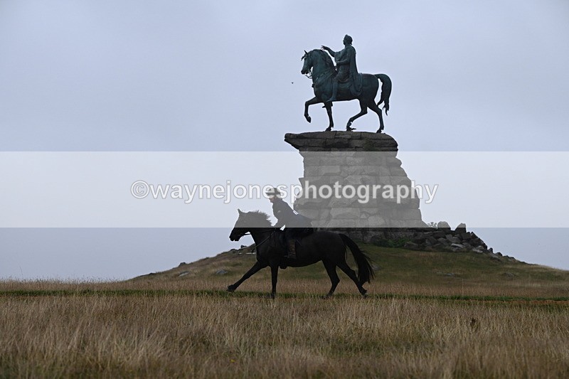 DSC_1010 - Time at Statue 10:58 to 11:53