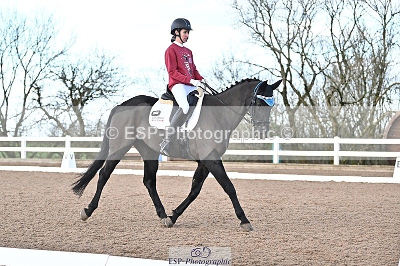 241214-115118-01470 - 131-Alys.Matravers-DARGASONS.MOON.SHADOW