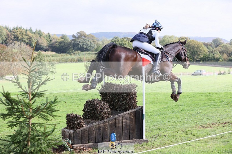 231020-114528-06812 - 052-SHANNONDALE.COURAGE-Georgina.Beeby.Wynn-XC