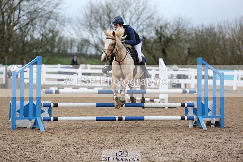 240211A-104624-02217 - Cls 4 Pony Discovery & 90cm Open