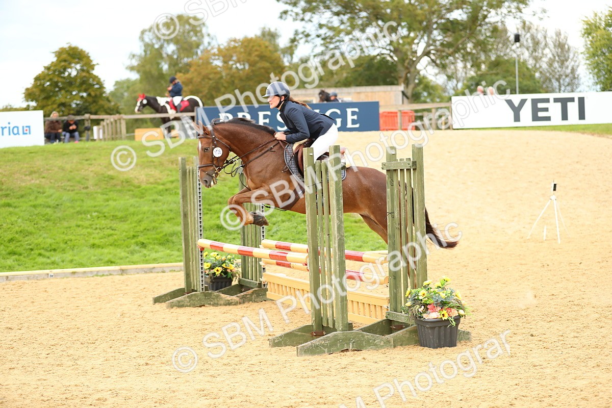 SBM_76117 - J19 - Junior 90cm Supreme Championship