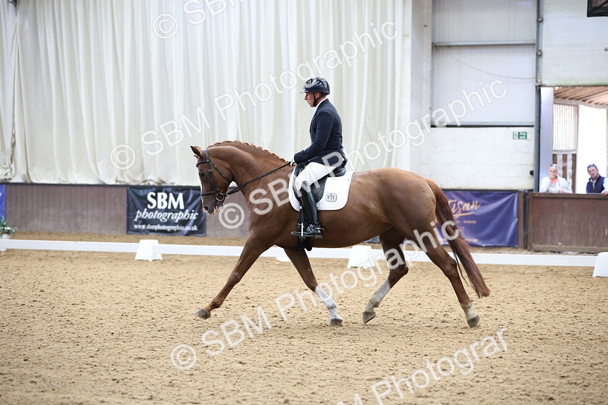 SBM_002251 - Class 5 - Novice 6 Gold - 9.00-10.10