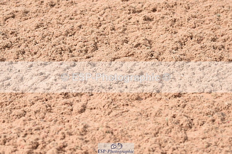 230812A-155032-10250 - Cls 36 Nat 1.30m Open