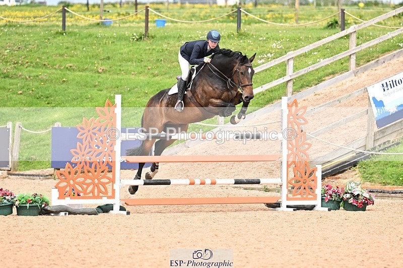 260510-151106-07500 - Cls 41 Snr Foxhunter