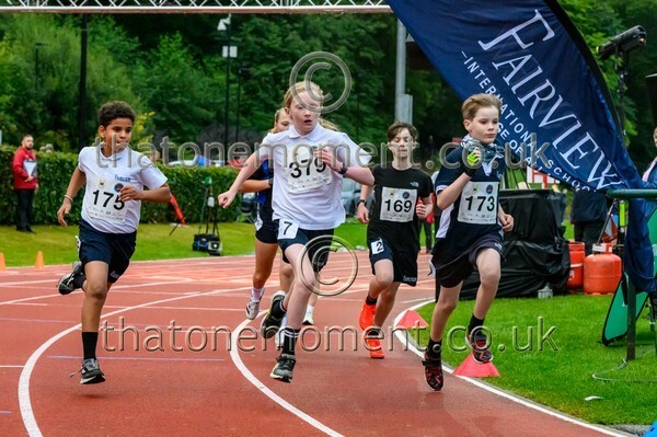 Monument25-919199 - Set Four