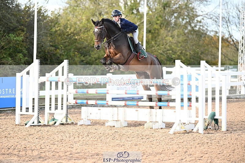 241023A-152543-01186 - Cls 5 Foxhunter and 1.20m Open