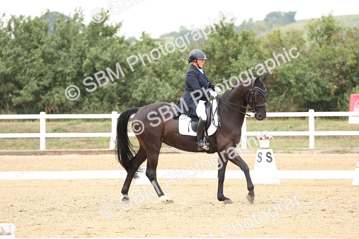 SBM_008117 - Class 10 - FEI INT I - 16.10-16.50