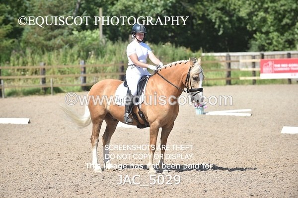 JAC_5029 - CLASS 7 / 8  ELEM 6 / 7