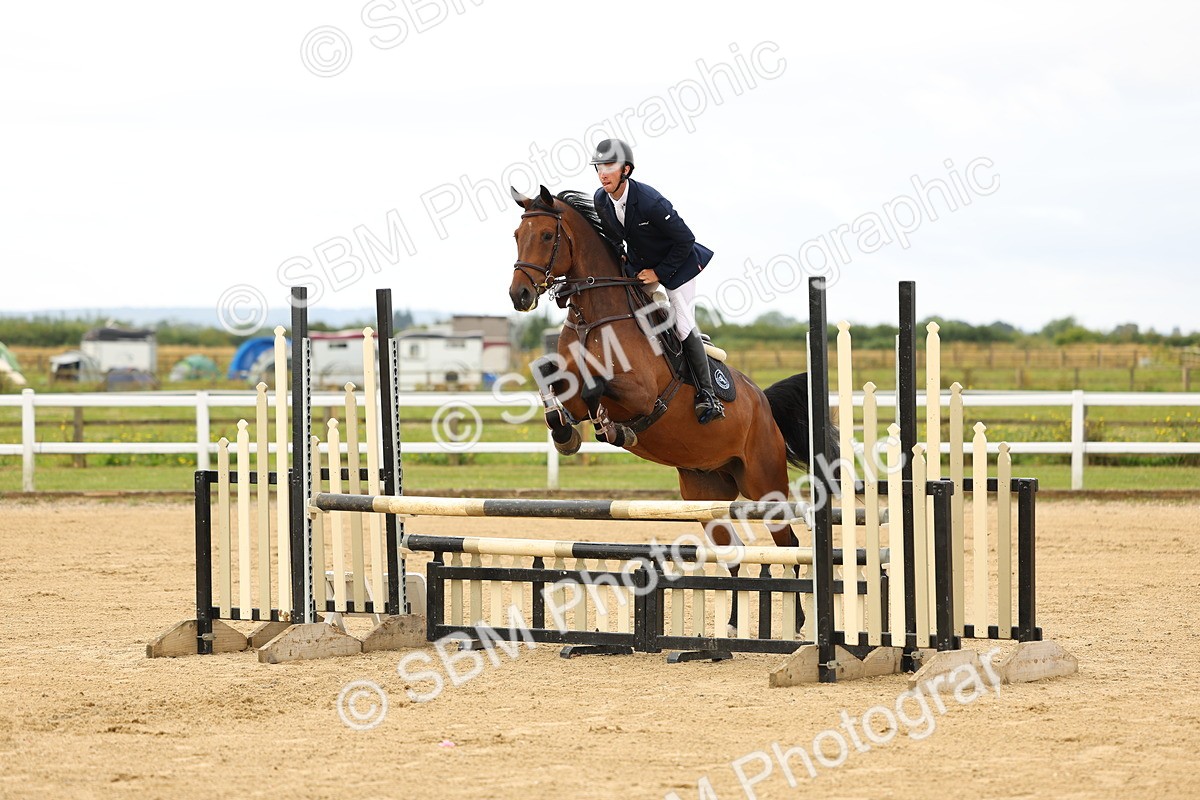 SBM_008839 - Class 1 - Senior British Novice - 90cm Open