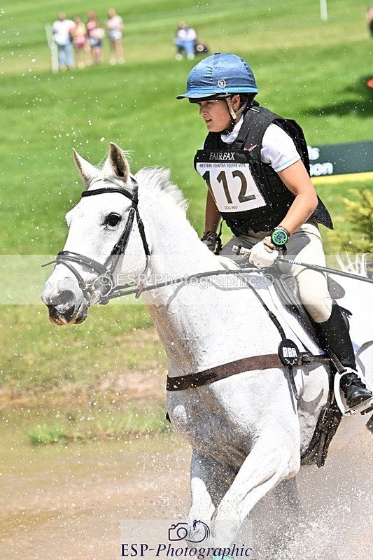 240525-130957-14344 - 112-DISCO_DONUT-Mahony_Knight