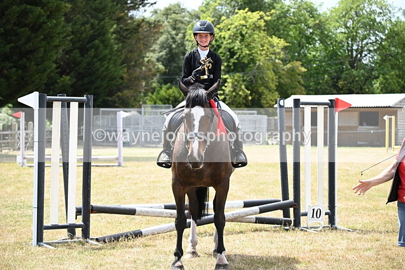 WJ6_5533 - Class 12 Minimus Jumping 45cm