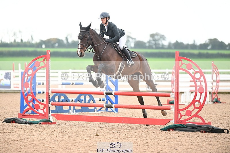 241023A-114956-00635 - Cls 1 British Novice and 90cm Open