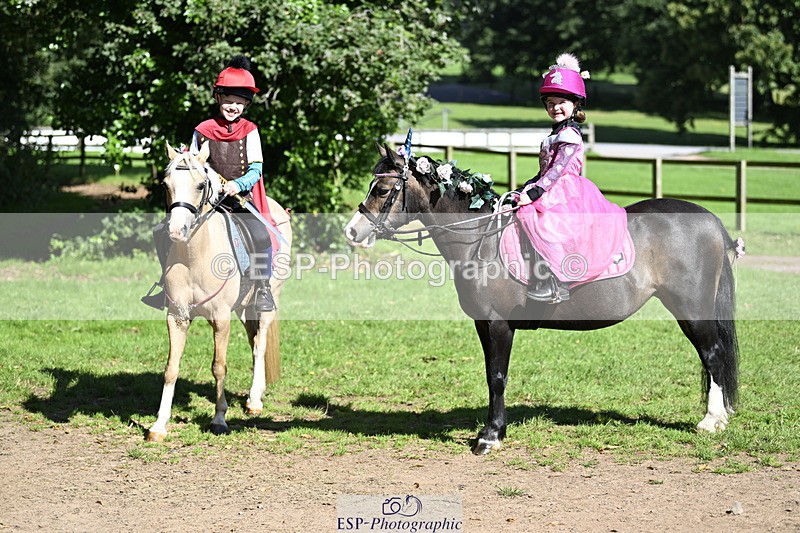 240728B-094531-00121 - Sunday Stable Shots and Fancy Dress