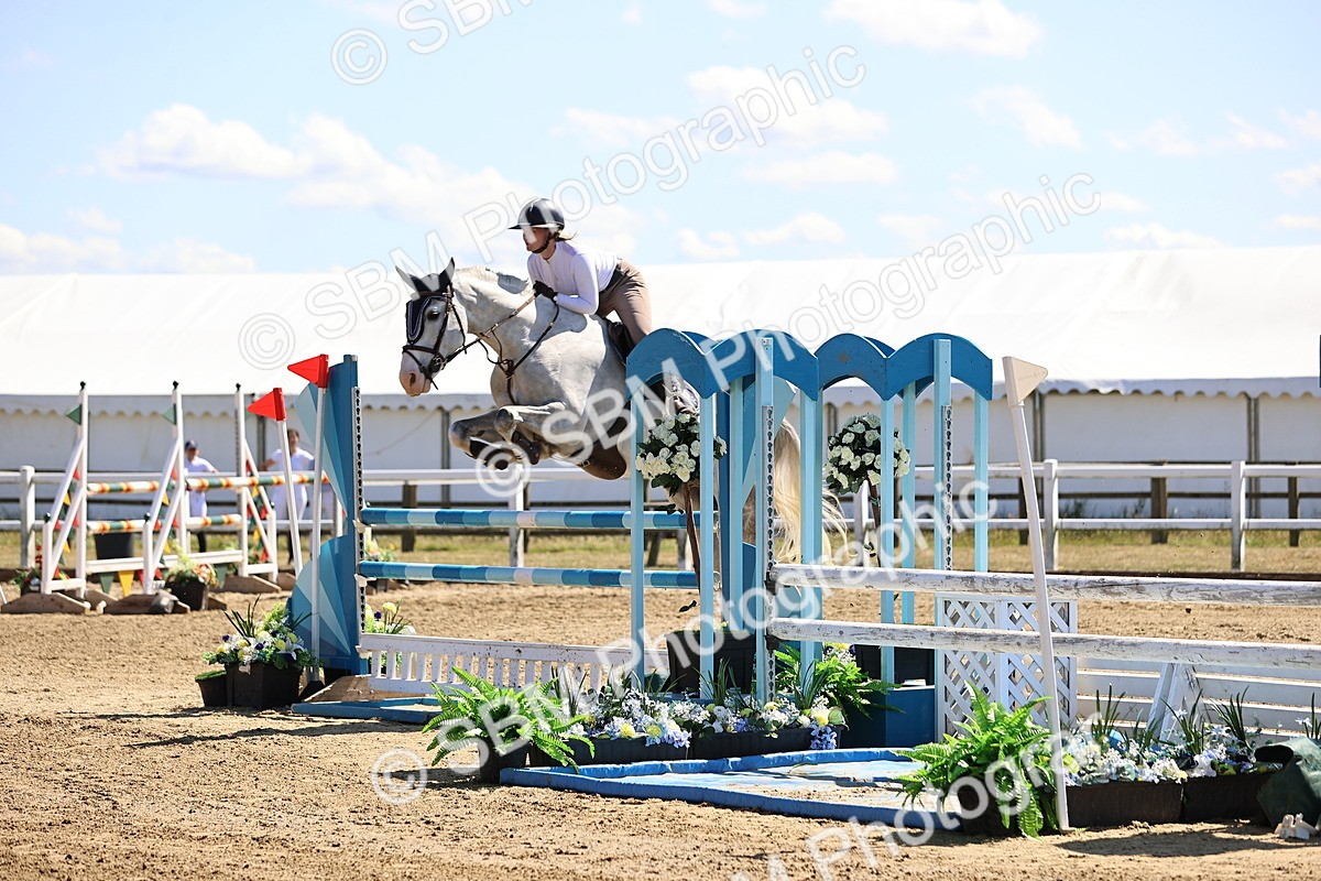SBM_015060 - Class 16 - Senior foxhunter - 1.20m Open