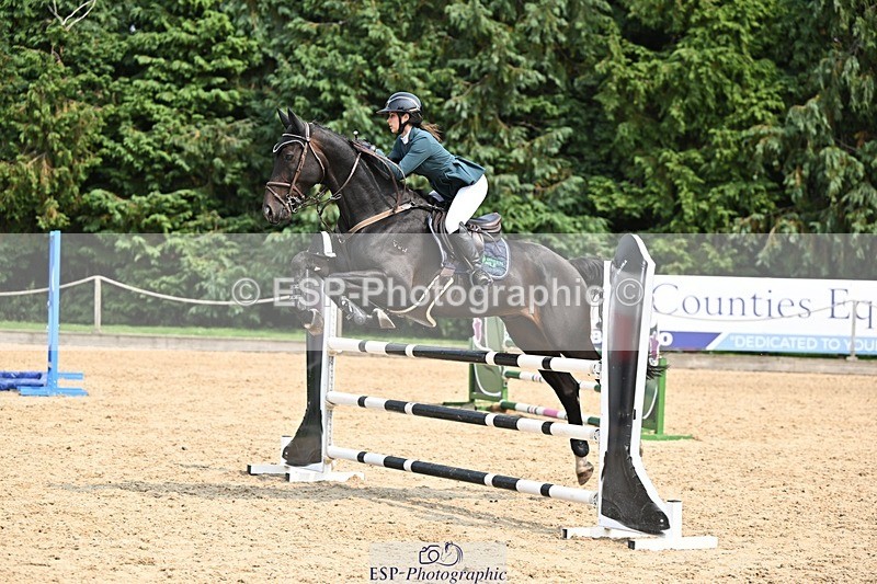 240818-143302-04931 - Cls 11B Snr 1.10m Open