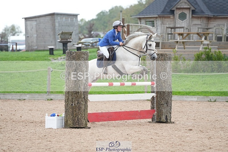 250920-123055-01280 - Cls 10 Pony Foxhunter and 1.10m