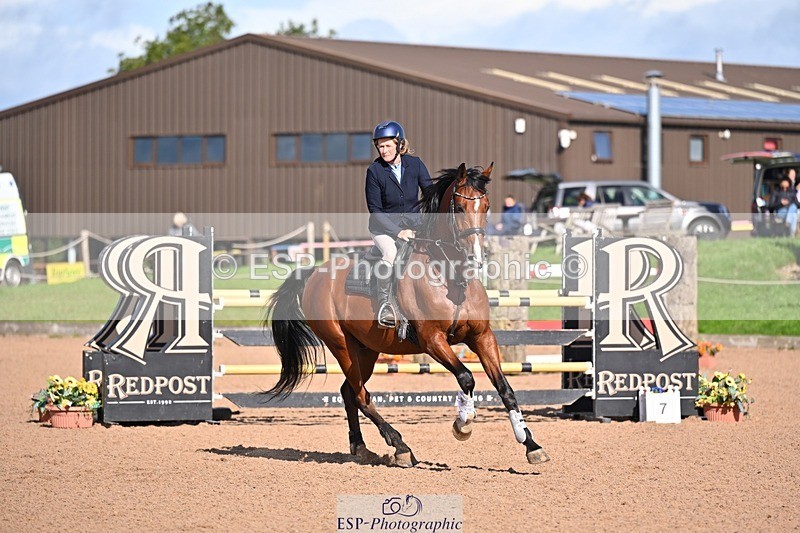 250912-101356-03865 - Cls 15 Snr Foxhunter