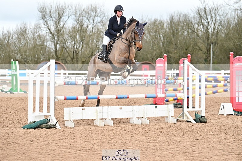 240224A-113508-03440 - Cls 11 Snr 1.05m and 1.10m Open