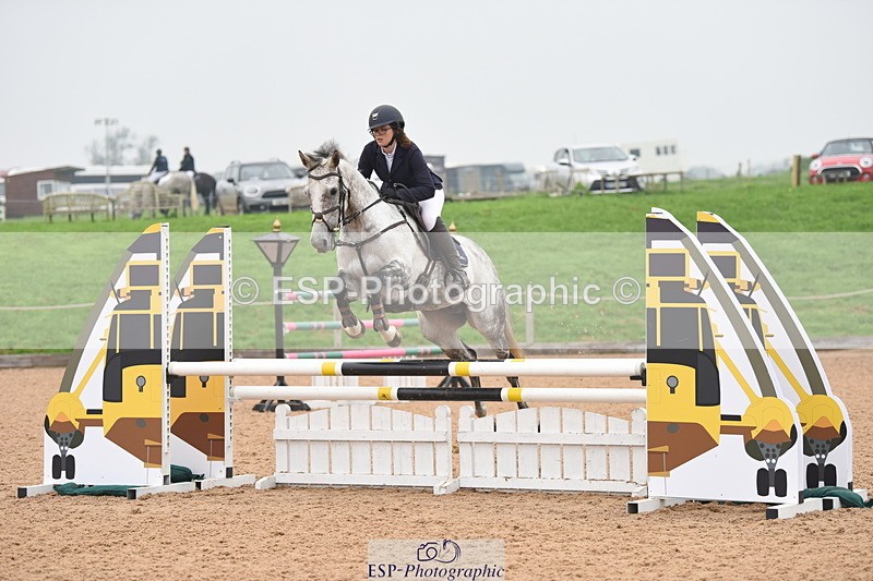 230916A-161112-05509 - Cls 18 Snr 95cm Derby