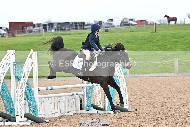 250414-112511-00508 - 90cm Round 1