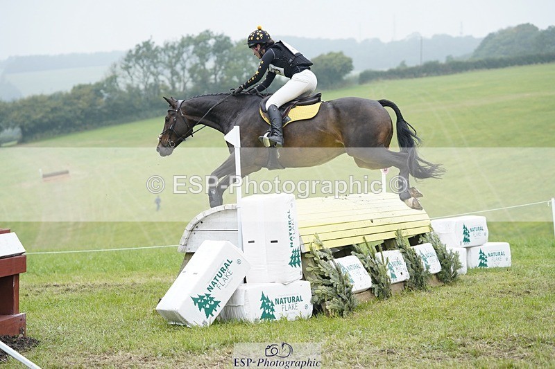 240901A-131858-08823 - 323-Bethany.Hull-CARRICK.DIAMOND.OLIVER