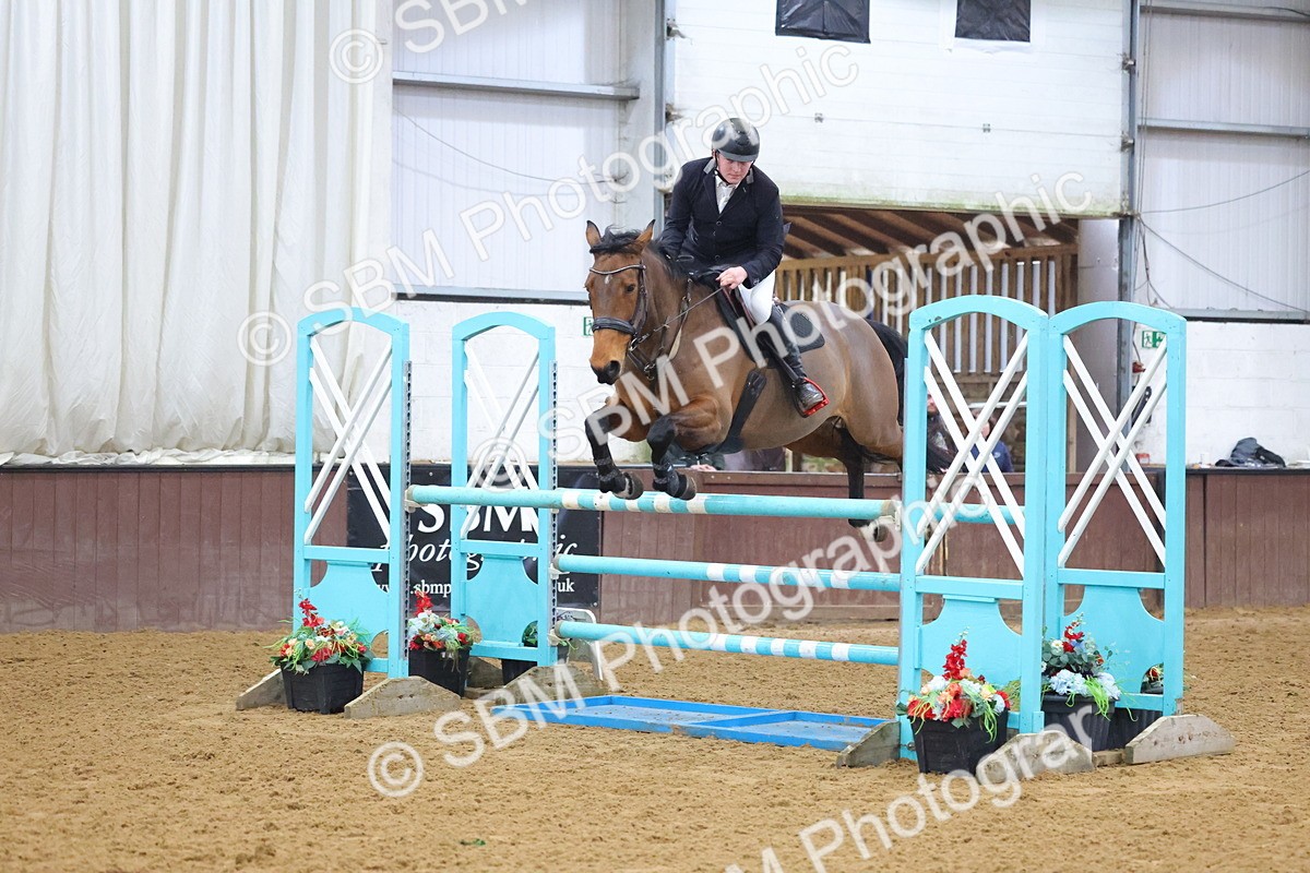 SBM_002042 - Class 15 - Senior Newcomers - First Round (1.10m)