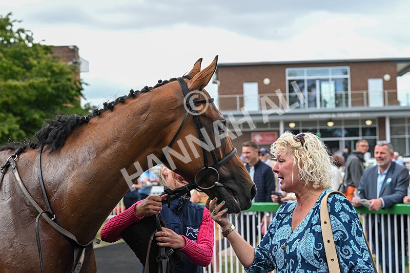 080825-Race 4-Equity Law-2462 - Race 4