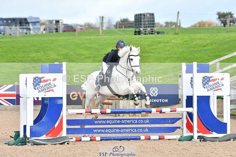 251026-114919-02631 - Cls 23+24 80cm Club and Schools