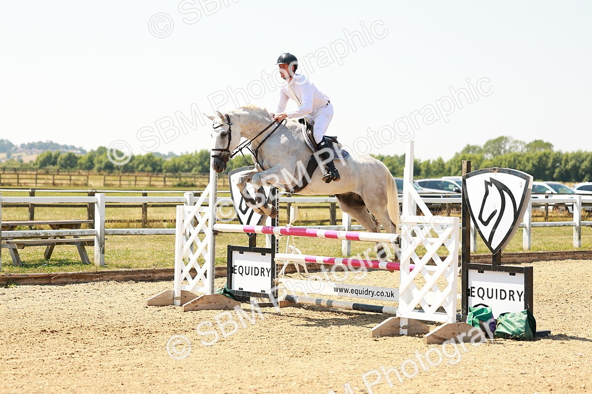 SBM_001732 - Class 4 - Senior Newcomers - 1.10m