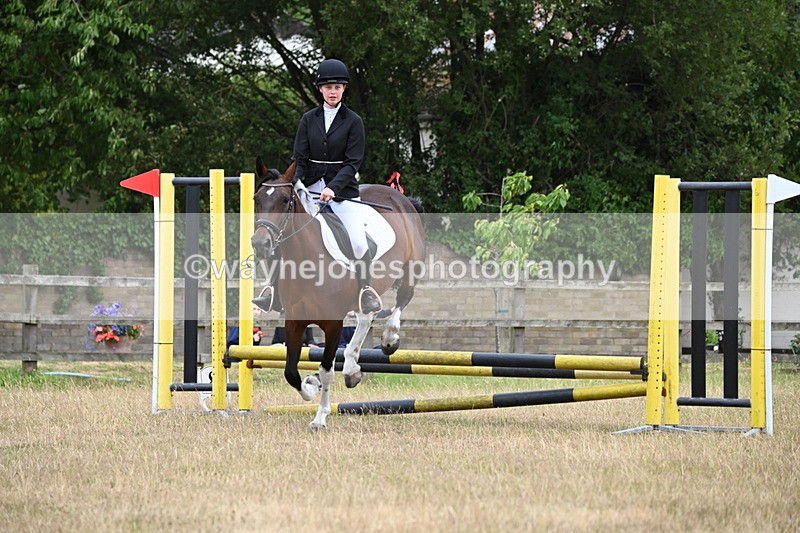 WJ6_0049 - Class 13 Novice Jumping 60cm