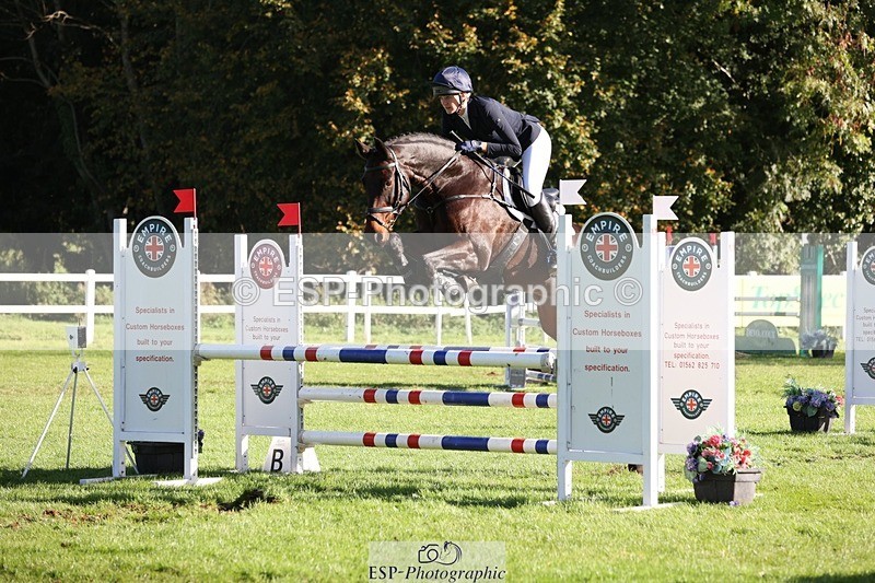 231022-111054-25007 - 645-COOLEY.CORPELLO-Francesca.Swallow-TrotUp+SJ