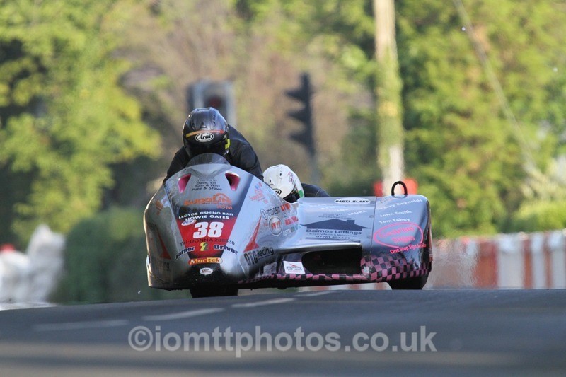 IMG_5553 - Thursday Practice - TT 2013 Side Car