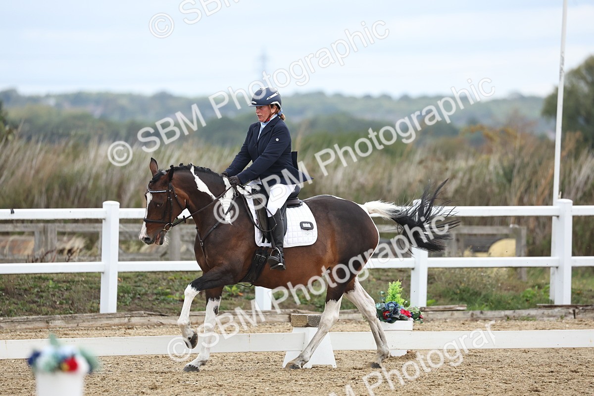 SBM_003879 - Class 8 - Novice 3 Champs