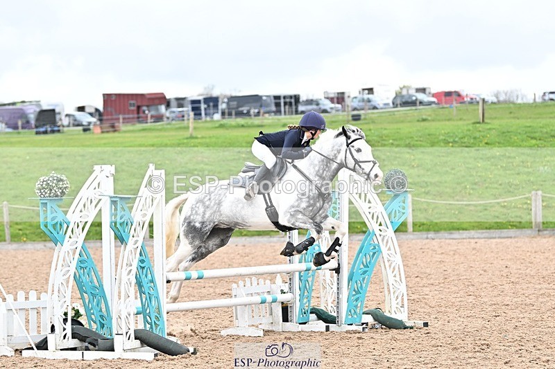 250414-105331-00287 - 80cm Round 1