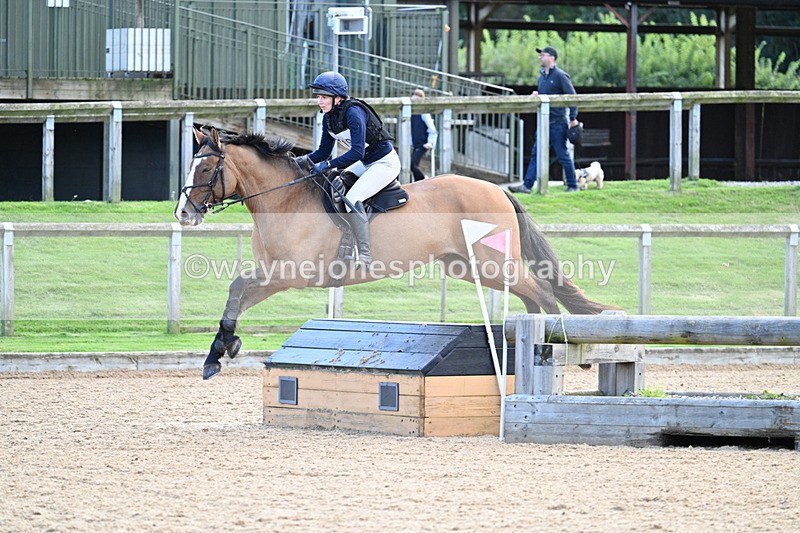 WJ7_5453 - Time 15:56 to 16:17