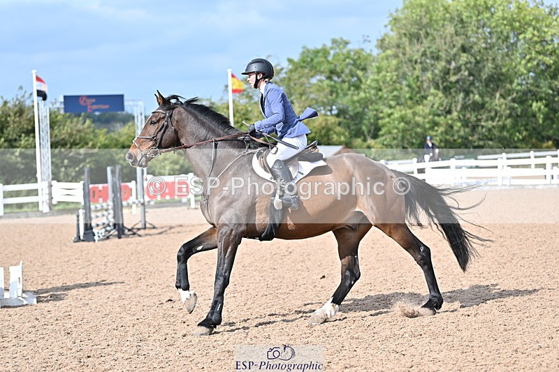 241004A-125149-02121 - Fri 09 95cm Amateur Quals