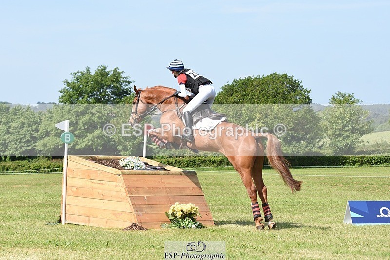 230527-101936-08201 - 252-LVS_MOVISTAR-Elizabeth_Barratt-XC