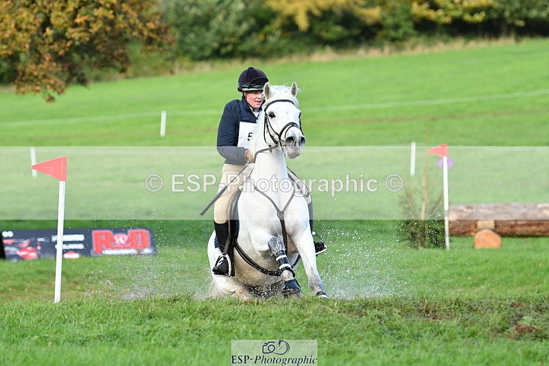 251025A-155112-21933 - G-576-Isabella.Worthington