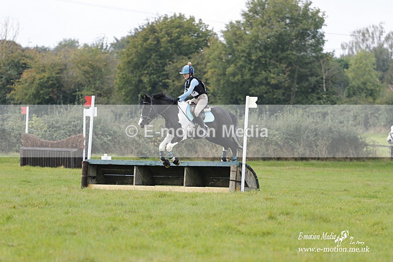  WWHT 171021 2380 - Novice Pairs (0.80m)  17/10/21
