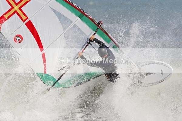 WS 190808-30 - Windsurfing