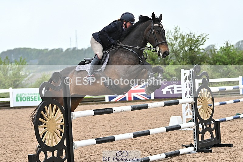 240501A-095822-00126 - Cls 5 Snr Discovery and 1m Open