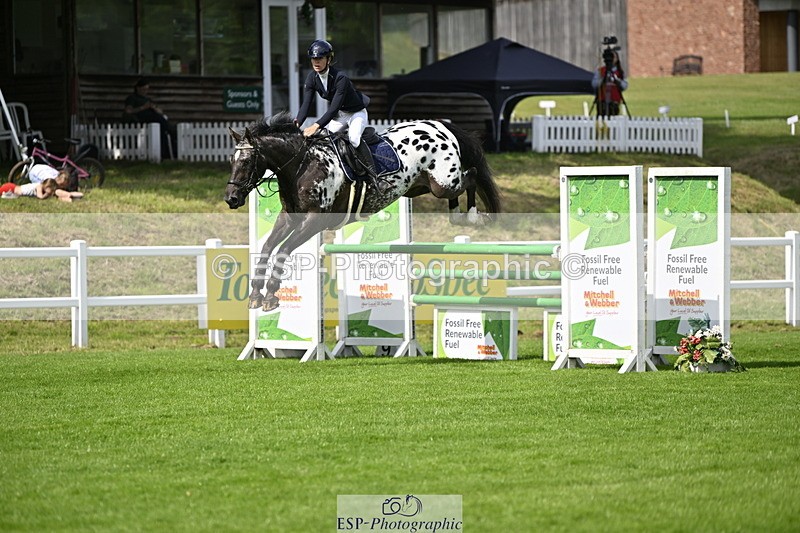 250613A-102338-00419 - Cls 1 Snr Newcomers and 1.10m Open