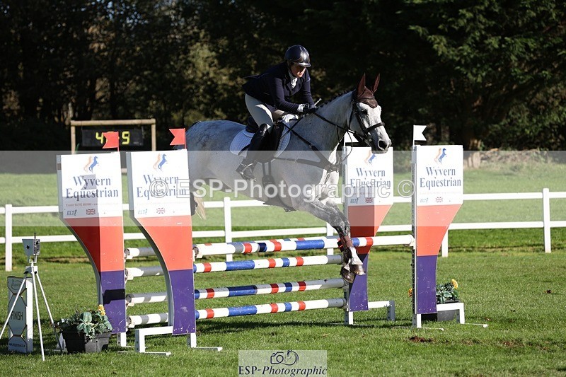 231022-105754-24863 - 630-ST.TROPEZ-Lizzie.Luxton-TrotUp+SJ