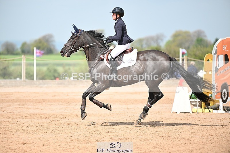 250425-112610-08907 - Cls 14 - 1 Star Bronze Tour