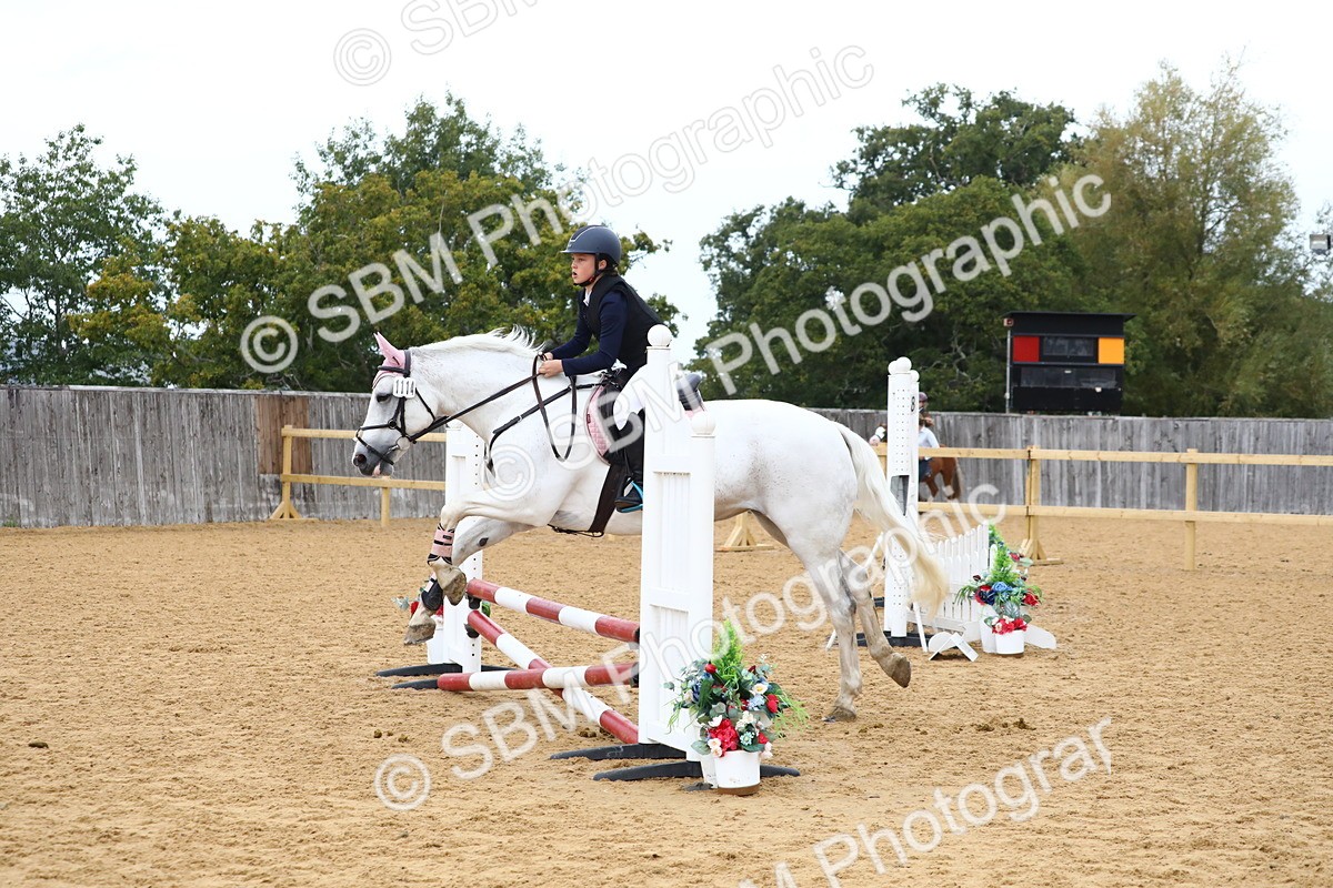 SBM_62298_J64 Junior Pony 60cm Championship - Paula Gray
