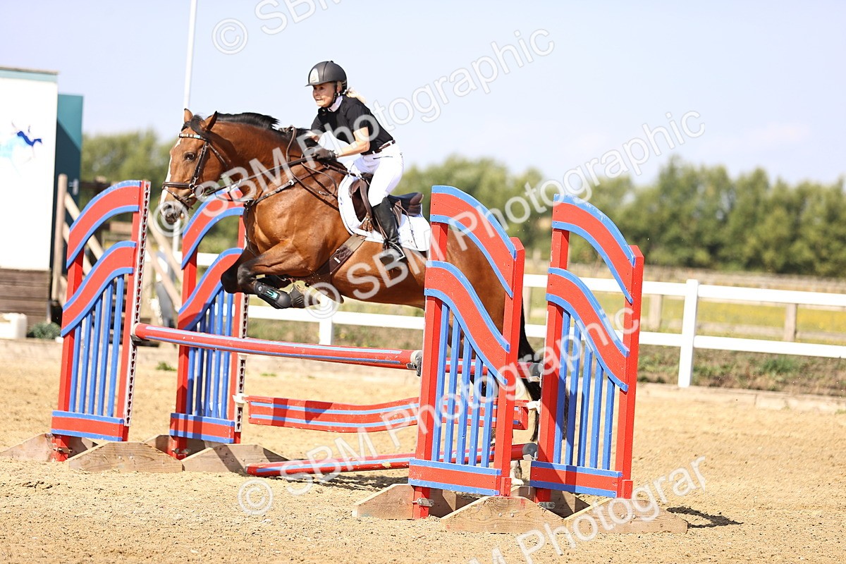 SBM_005730 - Class 9 - Senior British Novice - 90cm