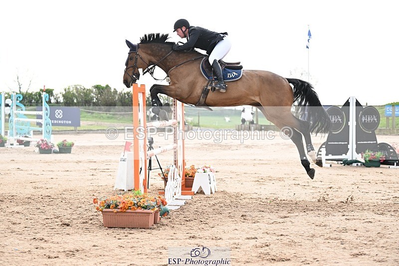 250425-102348-08177 - Cls 2 - 2 Star Small Tour