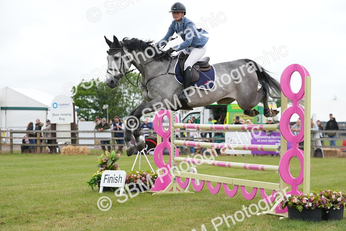 SBM_05273 - Class 201 - British Horse Feeds Speedi Beet Horse of the Year Show Grade  C