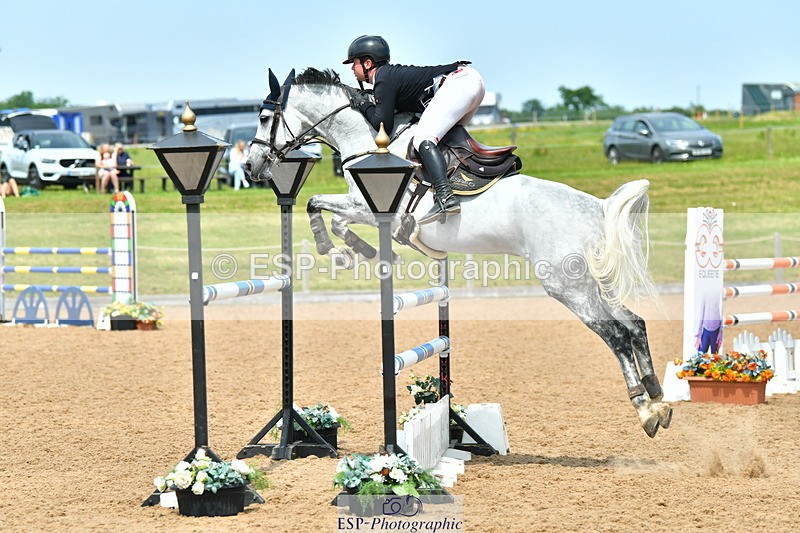 230609A-143320-01408 - Cls 5 National 1.30m